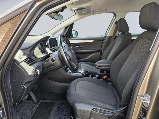 BMW 2-SERIE Active Tourer 225xe iPerformance /Apple Carplay/Elektr. klep/Parkeersens./Cruise&Clima Contr./Navi/17''LMV/(MET GARANTIE*)