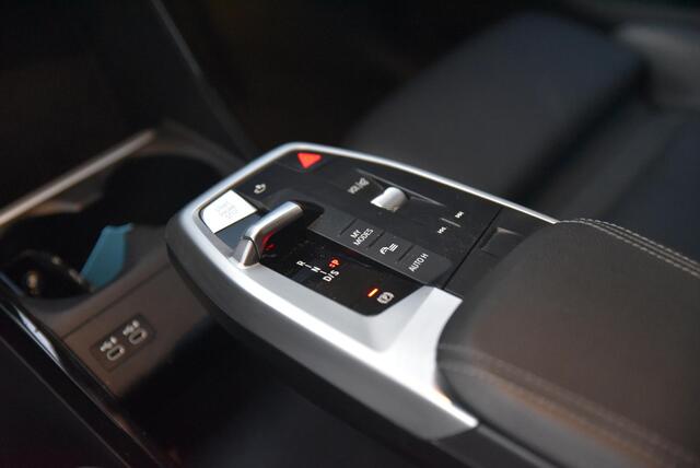 BMW 2-SERIE Active Tourer 218i - Elektrisch wegklapbare Trekhaak