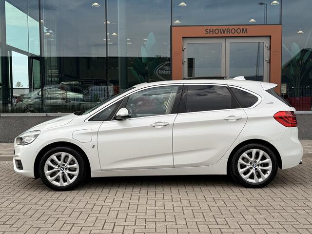 BMW 2-SERIE Active Tourer 225xe iPerformance Centennial Executive | Pano | Cruise | Camera