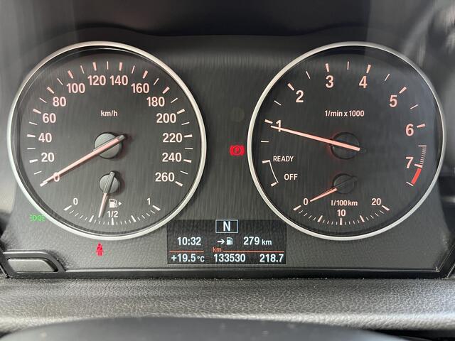 BMW 2-SERIE Active Tourer | NAVI | CLIMA | PDC | STOELVERWARMING 218i