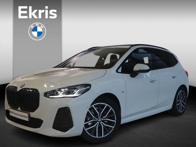 BMW 2-SERIE Active Tourer 220i M-sportpakket | Premium Pack | Travel Pack | Elektr. Trekhaak