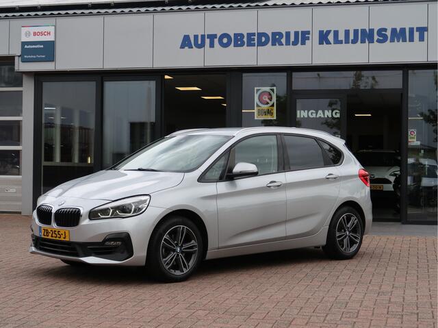 BMW 2-SERIE Active Tourer 218i Executive Edition | Comf Stoelen | Trekhaak |