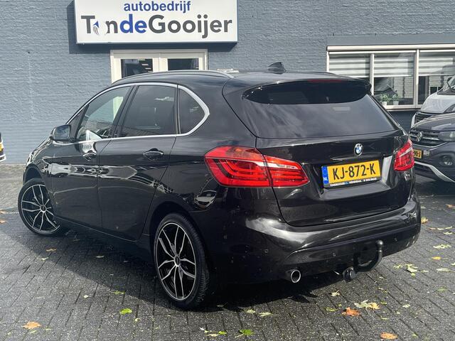 BMW 2-SERIE Active Tourer 218i Aut. High Executive | LEER | GROOT NAV. | PANORAMADAK |