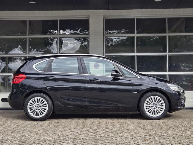 BMW 2-SERIE Active Tourer 218i High Executive | LUXURY LINE | LEDER | SPORTSTOELEN | HEAD UP |