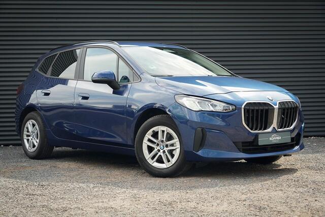 BMW 2-SERIE Active Tourer 220i / Aut / Navi / Trekhaak Elektrisch / Incl BTW