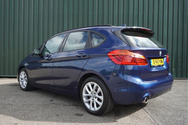 BMW 2-SERIE Active Tourer 225xe iPerformance PHEV - Plugin Hybrid + Navi/ Trekhaak/ Cruise/ Garantie!