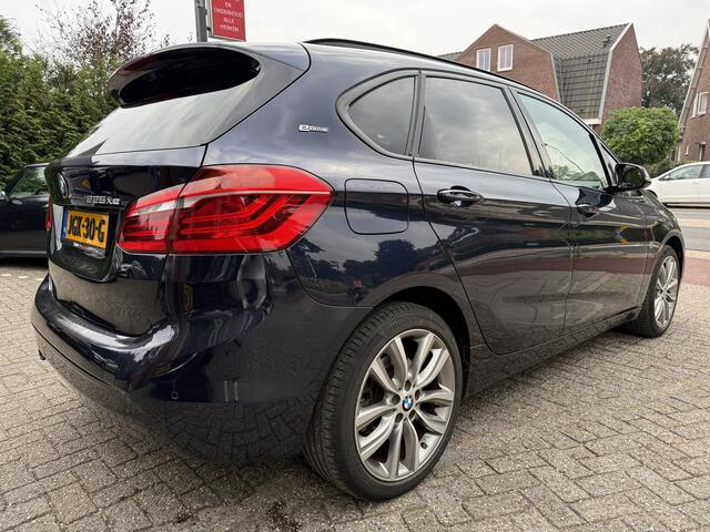 BMW 2-SERIE Active Tourer 225xe iPerformance Executive, Vol opties!