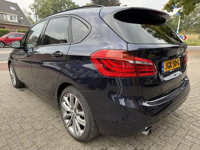 BMW 2-SERIE Active Tourer 225xe iPerformance Executive, Vol opties!