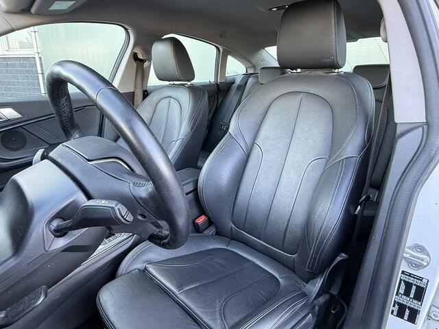 BMW 2-SERIE Gran Coupé BJR 2020 218i 141 PK Executive AUTOMAAT LEDEREN INTERIEUR / AUTOMAAT / NAVI / CLIMA L/R / LM VELGEN
