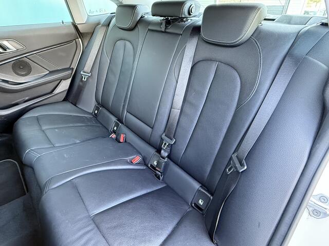 BMW 2-SERIE Gran Coupé BJR 2020 218i 141 PK Executive AUTOMAAT LEDEREN INTERIEUR / AUTOMAAT / NAVI / CLIMA L/R / LM VELGEN