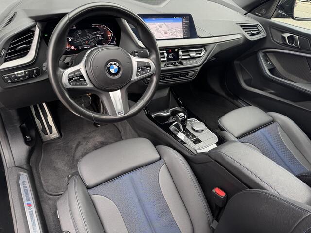 BMW 2-SERIE Gran Coupé 220i M Sport NL-Auto, Panoramadak + Harman/Kardon