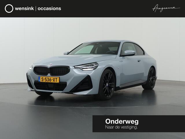 BMW 2-SERIE Coupé 218i | M-Sport | Live Dashboard Plus | Apple Carplay/Android Auto | NL auto | Cruise control adaptief | 19'' LMV | Stoelverwarming | Sportstoelen |