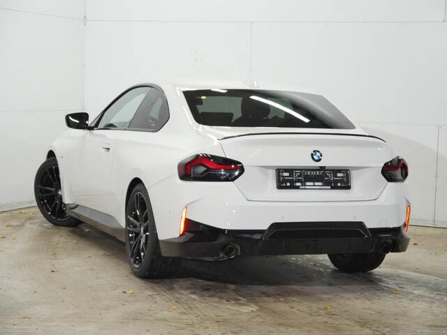 BMW 2-SERIE Coupé 218i M-Sport Pro | 19" | Camera | Widescreen | Harman Kardon | Stoel/Stuurverwarming