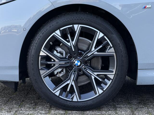 BMW 2-SERIE Gran Coupé 220 | M-Sport | Camera | Harman/Kardon