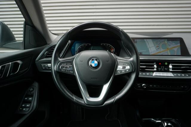 BMW 2-SERIE Gran Coupé 218i High Executive | Parking Pack | HiFi System | Model Luxury Line | Parking Assistant | Achteruitrijcamera