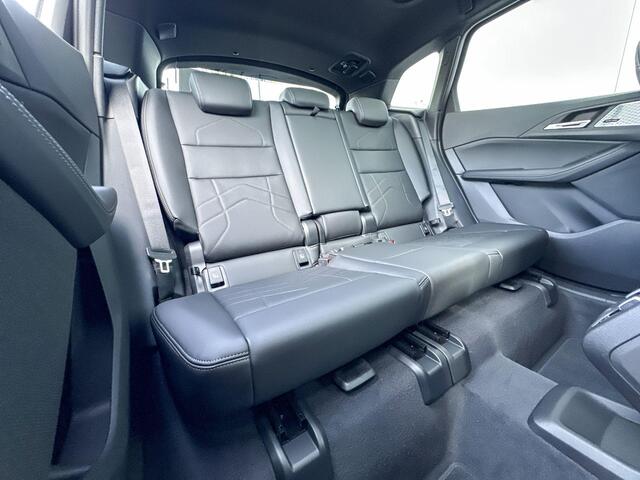 BMW 2-SERIE Active Tourer 220i | M Sport | Premium Pack | Travel Pack