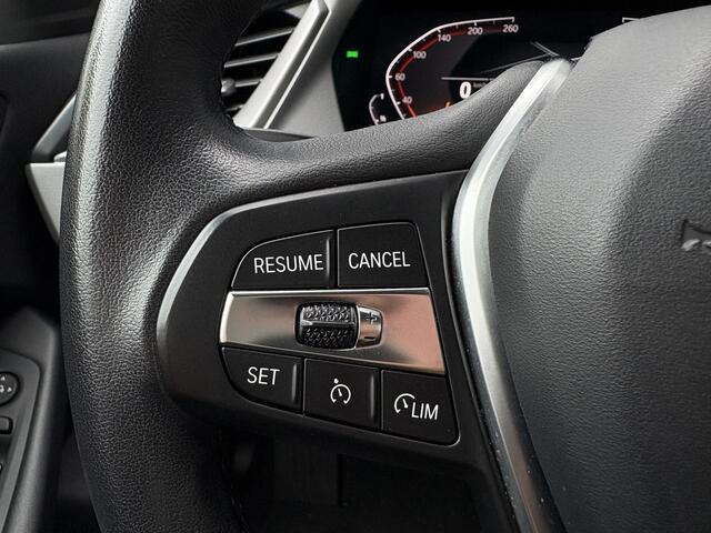 BMW 2-SERIE Gran Coupé 218i Executive Edition Automaat / Apple Carplay/Android Auto / Cruise Controle / Climate control / Navigatie full map /