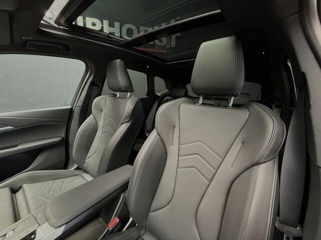 BMW 2-SERIE ACTIVE TOUR. 218i M-sport Panorama elec trekhaak leer