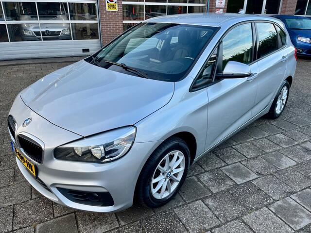 BMW 2-SERIE ACTIVE TOUR. 216I ESSENTIAL NETTE AUTO.