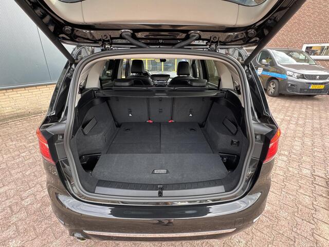 BMW 2-SERIE GRAN TOURER 216i 7p. Business Edition Plus 12 maanden Bovag garantie