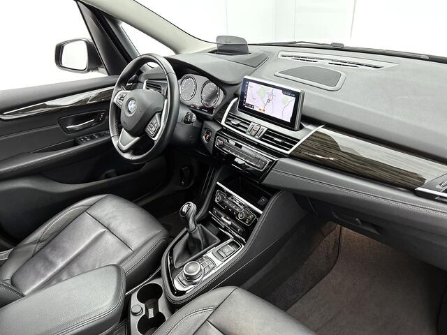 BMW 2-SERIE GRAN TOURER 216i 109PK 7pers. Business Edition Plus / Leder / Navigatie / Pdc.+Camera / Stoelverwarming / Lux.line / Parking Pack / Apk 07-2026