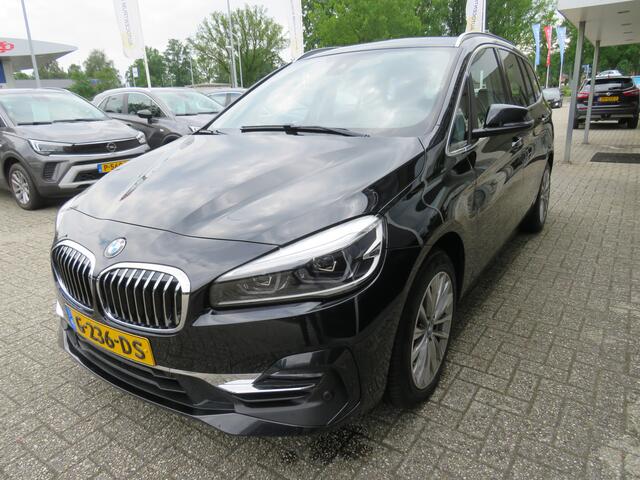 BMW 2-SERIE GRAN TOURER 218i Automaat Executive leder/navi/17"LM /clima/cruise/PDC