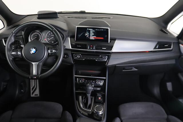 BMW 2-SERIE GRAN TOURER 218i M-Sport, 7-Persoons, Head-Up, Navigatie, Keyless,