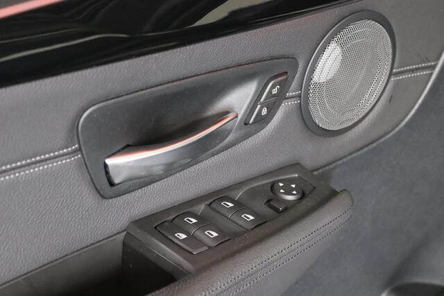 BMW 2-SERIE GRAN TOURER 218i High Executive Edition 7-Persoons, Panoramadak, Volleder, Cruise Control, Stoelverwarming,