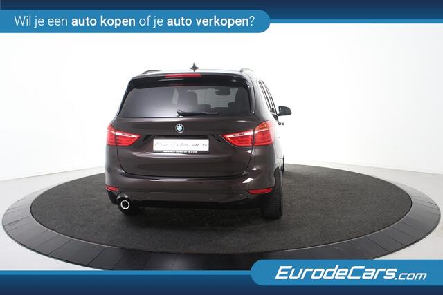 BMW 2-SERIE GRAN TOURER 218i High Executive *Leer*Navigatie*Parkassist*Stoelverwarming*