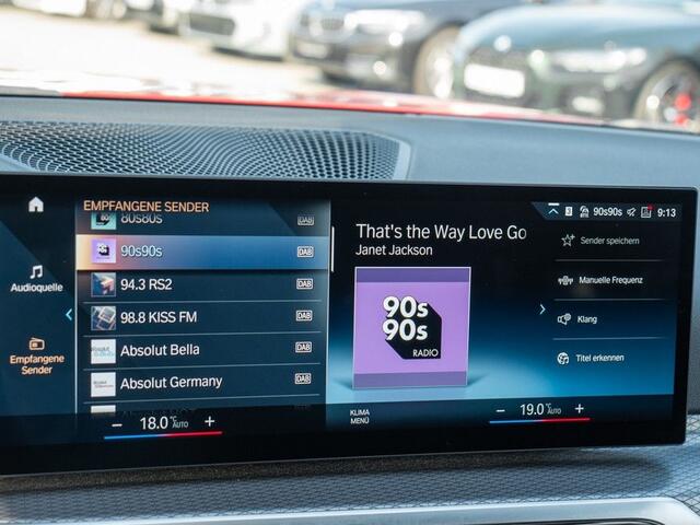 BMW 3-SERIE Touring 330e M-SPORT (LCI) ** LED, ROT LEDER, LIFE COCKP. PROF, PANORAMA, TREKH, 18-inch LMV ** 1e EIG (EX BMW-AG) - UNFALLFREI ** * INFORMEER OOK NAAR ONZE AANTREKKELIJKE FINANCIAL-LEASE TARIEVEN **