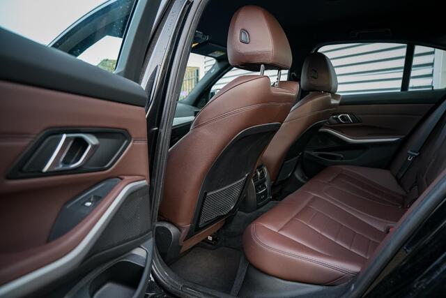 BMW 3-SERIE 320e Business Edition Plus Keyless Leder Stoelverw. DAB+ PDC LED 17"LM