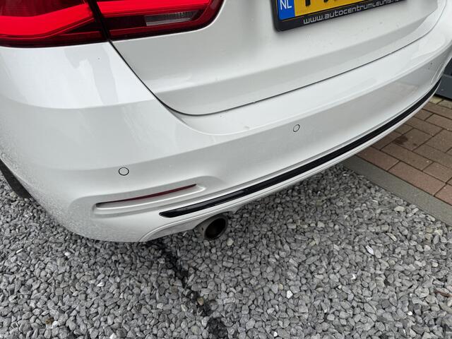 BMW 3-SERIE Touring 318i Automaat High Executive Sportline Touring