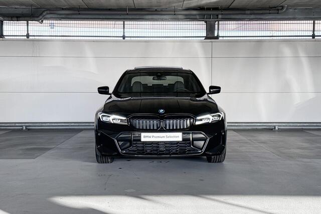 BMW 3-SERIE Touring 320e | M Sportpakket | Trekhaak met elektrisch wegklapbare kogel