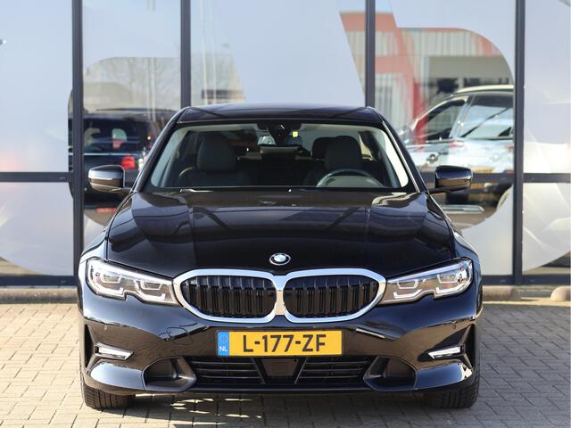 BMW 3-SERIE 320d High Executive *ACC*Carplay*LED*M Sport stuurwiel*