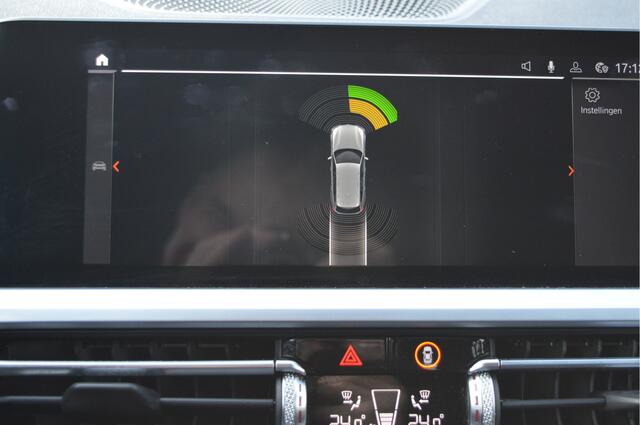 BMW 3-SERIE Touring 320i Exec. Ed. Nap / Virtual cockpit / Led koplampen