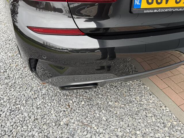 BMW 3-SERIE M340i Automaat X-Drive High Executive Sedan