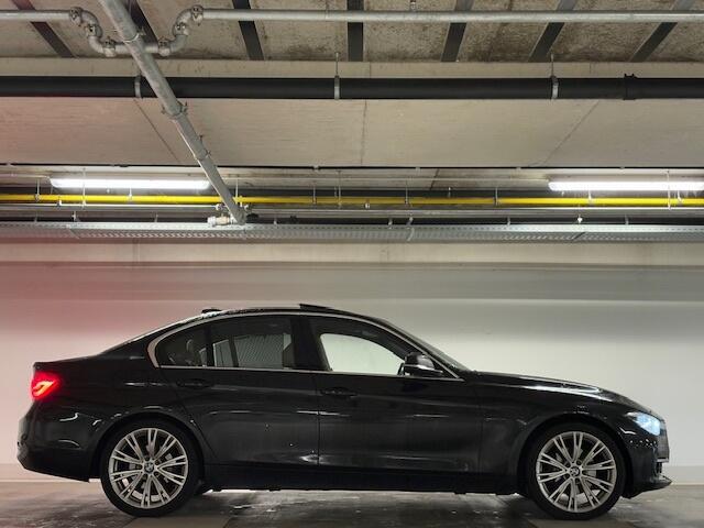 BMW 3-SERIE 330e - M Sport - dealer onderhouden - automaat - nap! - airco -