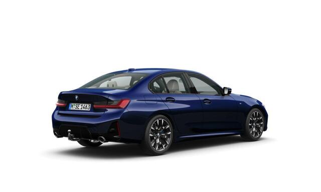 BMW 3-SERIE Sedan 330i M Sportpakket | Comfort Pack