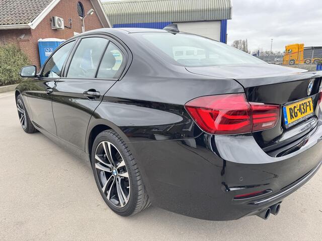 BMW 3-SERIE 320i Corporate Lease Executive