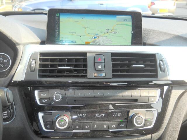 BMW 3-SERIE 318i M-Sport Shadow 136 PK