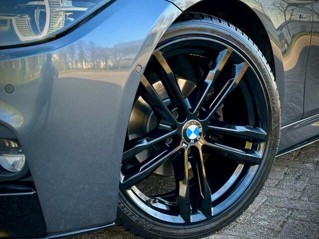 BMW 3-SERIE 320i M-PERFORMANCE DAK|VIRTUAL|HK|CAMERA|CARPLAY