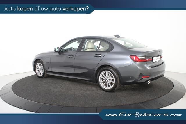 BMW 3-SERIE 330 e *1ste Eigenaar*Leer*360*Navigatie*