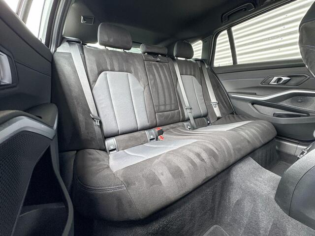 BMW 3-SERIE Touring 330i xDrive