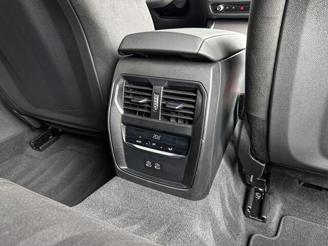 BMW 3-SERIE Touring 330i xDrive