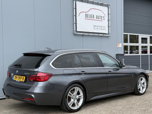 BMW 3-SERIE Touring 320i M Sport Edition Automaat M-Pakket/LED.