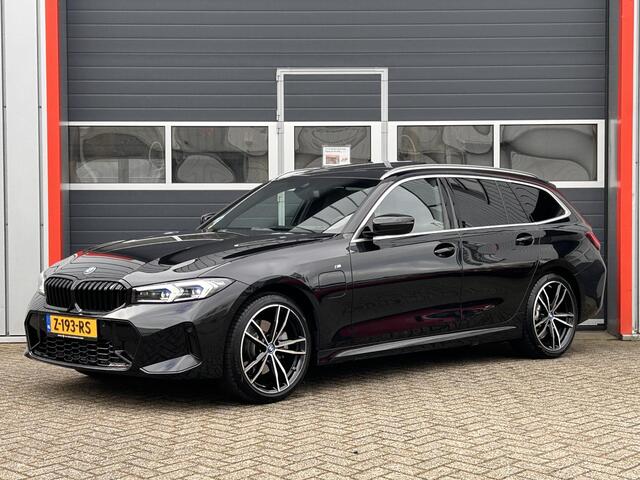 BMW 3-SERIE Touring 320e | M pakket | Pano | H&K | Head Up | LED |
