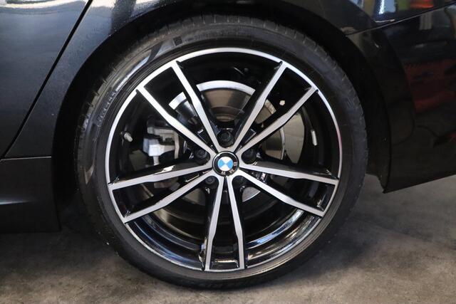 BMW 3-SERIE Touring 320i High Executive Edition 184 PK Navigatie Luxe Volleder Cruise Control Stoelverwarming sfeerverlichting