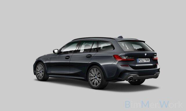 BMW 3-SERIE Touring 330e High Executive M Sport | M Performance | PDC | Leer | Hifi | Ambiance Verlichting | Stoelverwarming | Adaptive Cruise Control | BTW | LED | Shadow Line | Keyless | Navigatie Prof. | DAB |