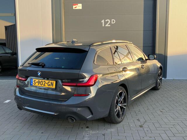 BMW 3-SERIE Touring 330e xDrive High Executive