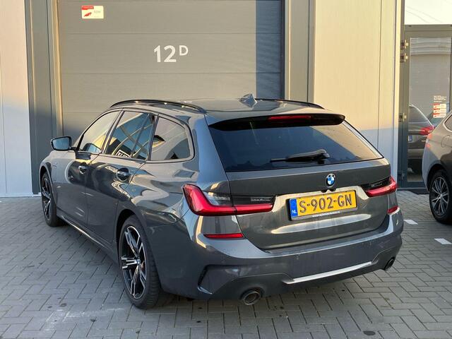 BMW 3-SERIE Touring 330e xDrive High Executive